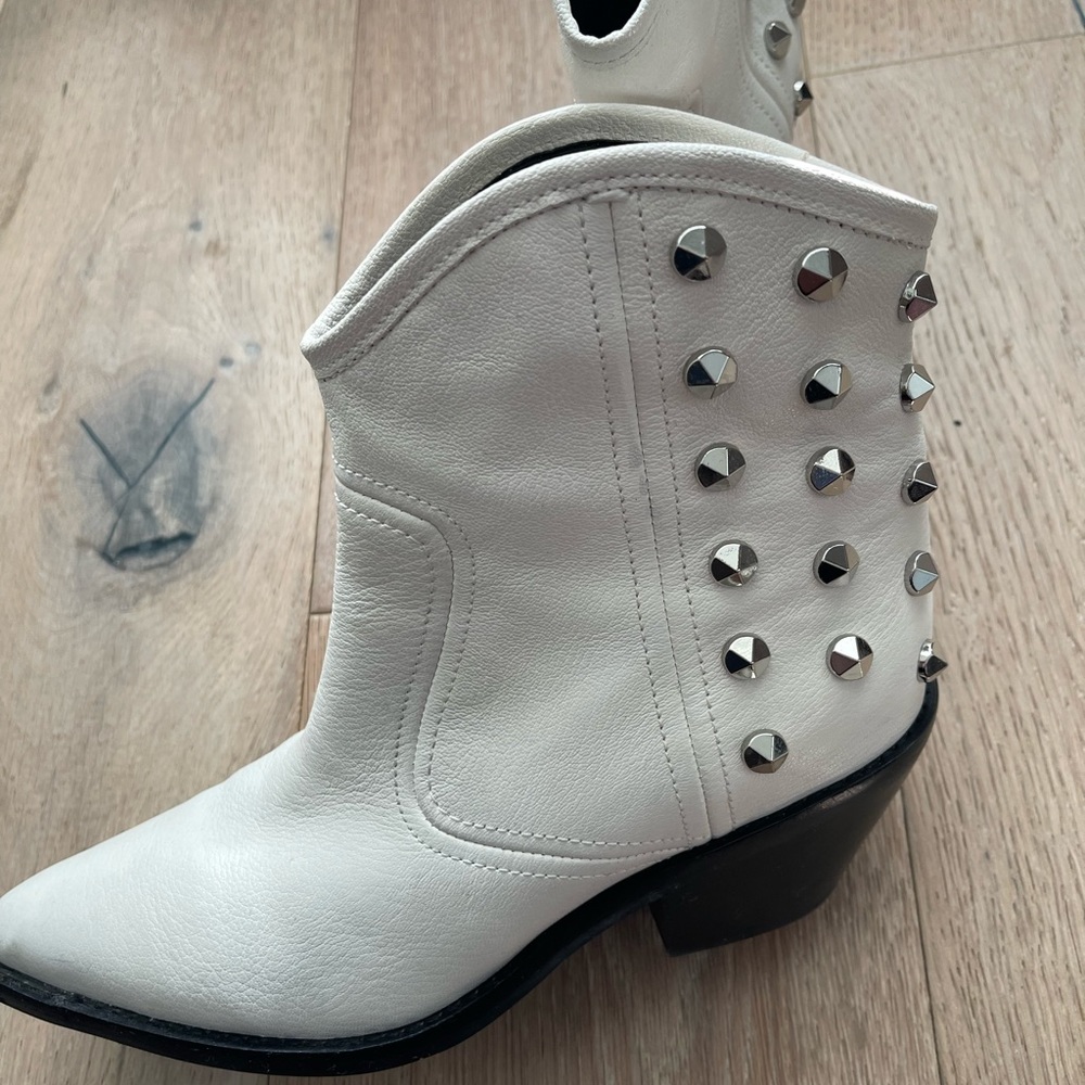 Marc Fisher booties - Picture 3 of 9
